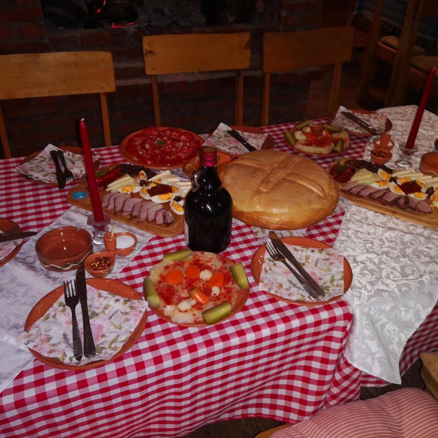 Hotel Etno Konak Angela à Kalna Extérieur photo
