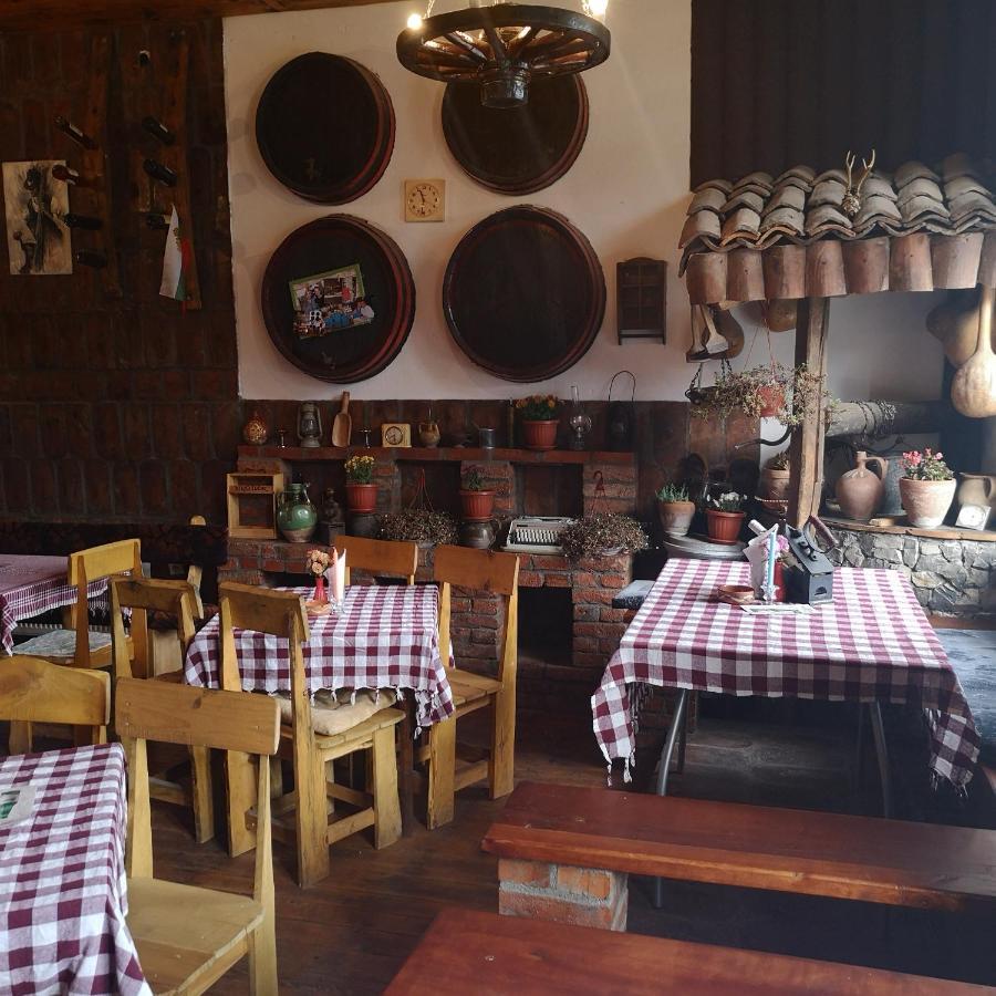 Hotel Etno Konak Angela à Kalna Extérieur photo